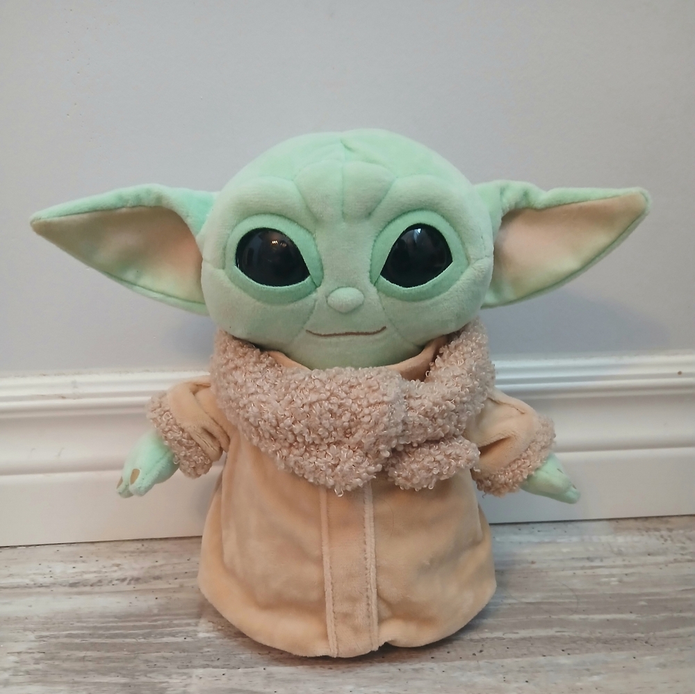 Disney Star Wars Grogu Soft Plush 11" Baby Yoda The Mandalorian Mattel